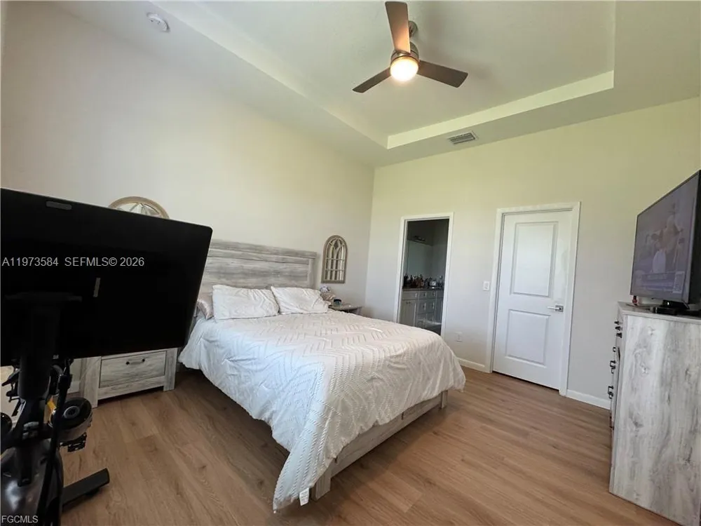1818 Inwood RD La Belle, FL 33935