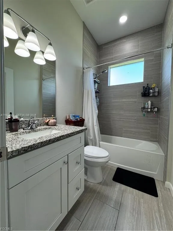 1818 Inwood RD La Belle, FL 33935