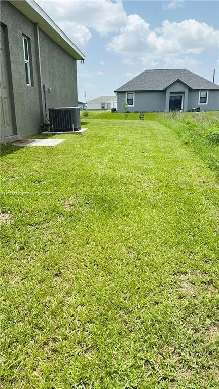 1818 Inwood RD La Belle, FL 33935