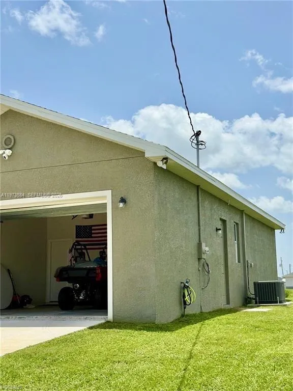 1818 Inwood RD La Belle, FL 33935