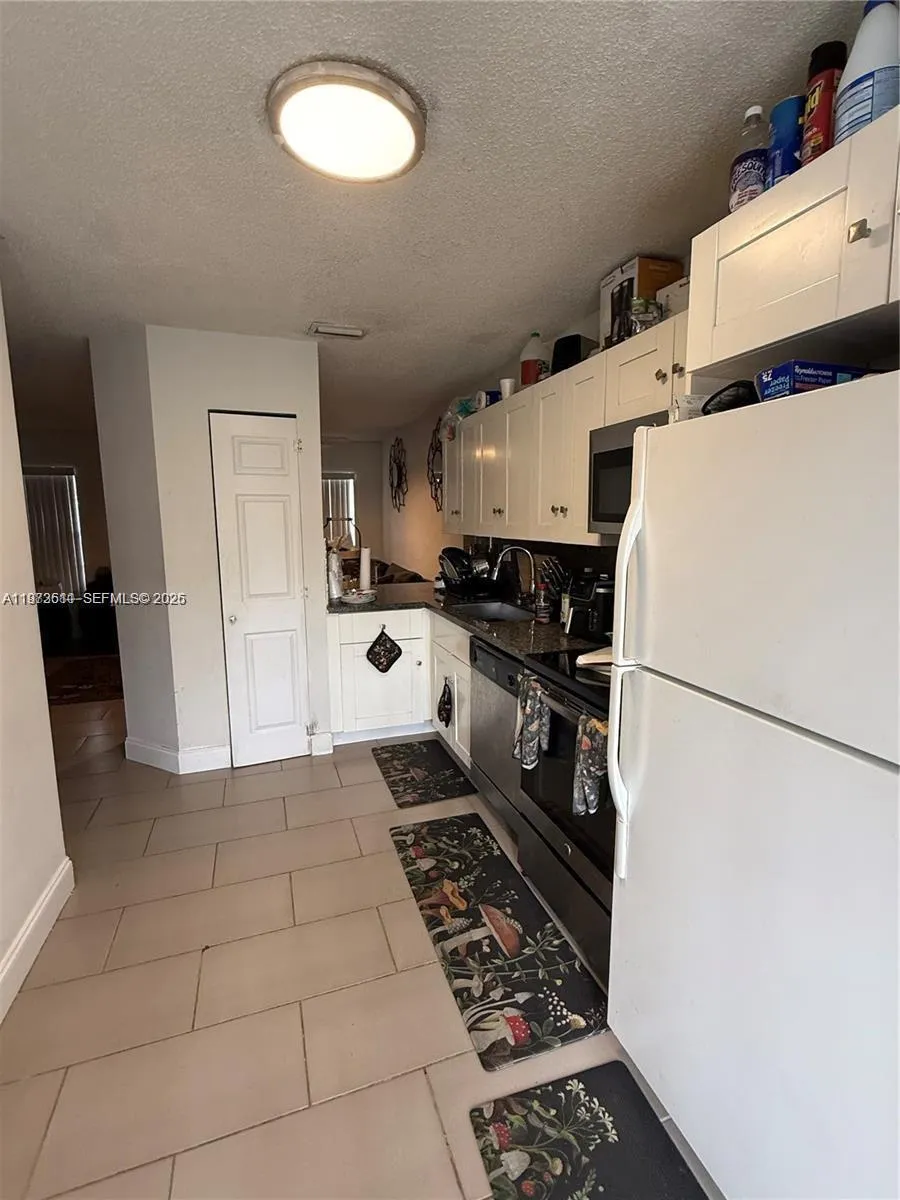 20305 NW 27th Ct Miami Gardens, FL 33056