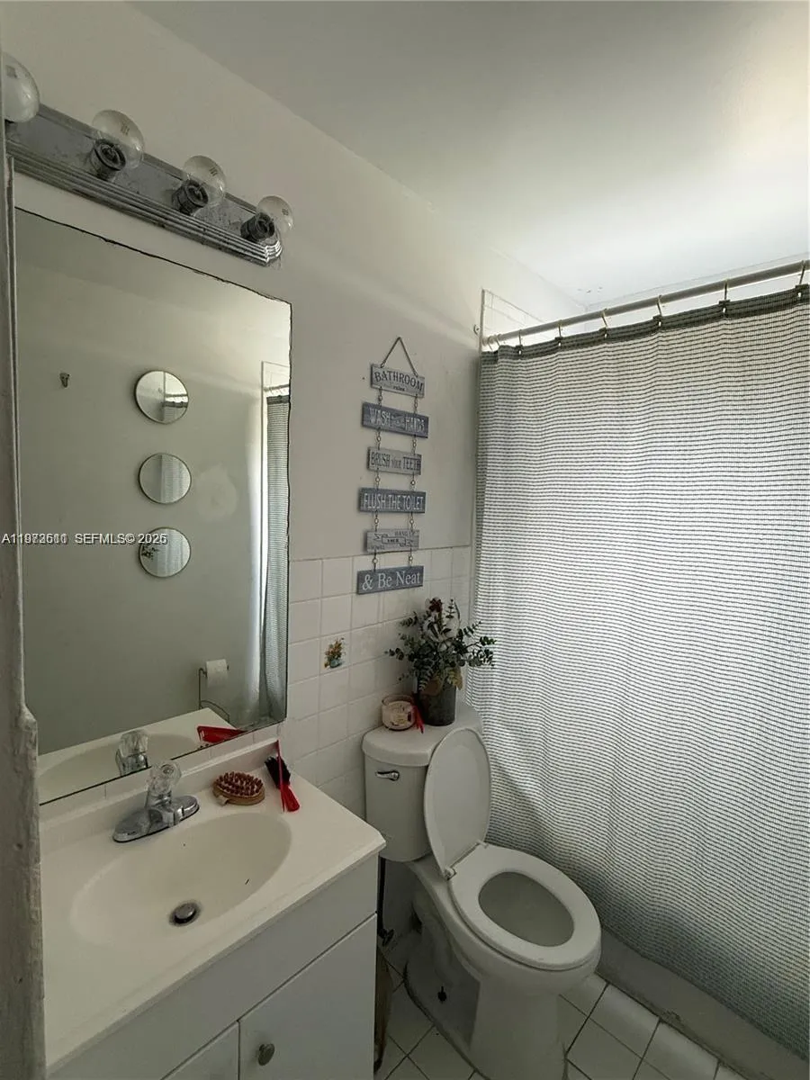 20305 NW 27th Ct Miami Gardens, FL 33056
