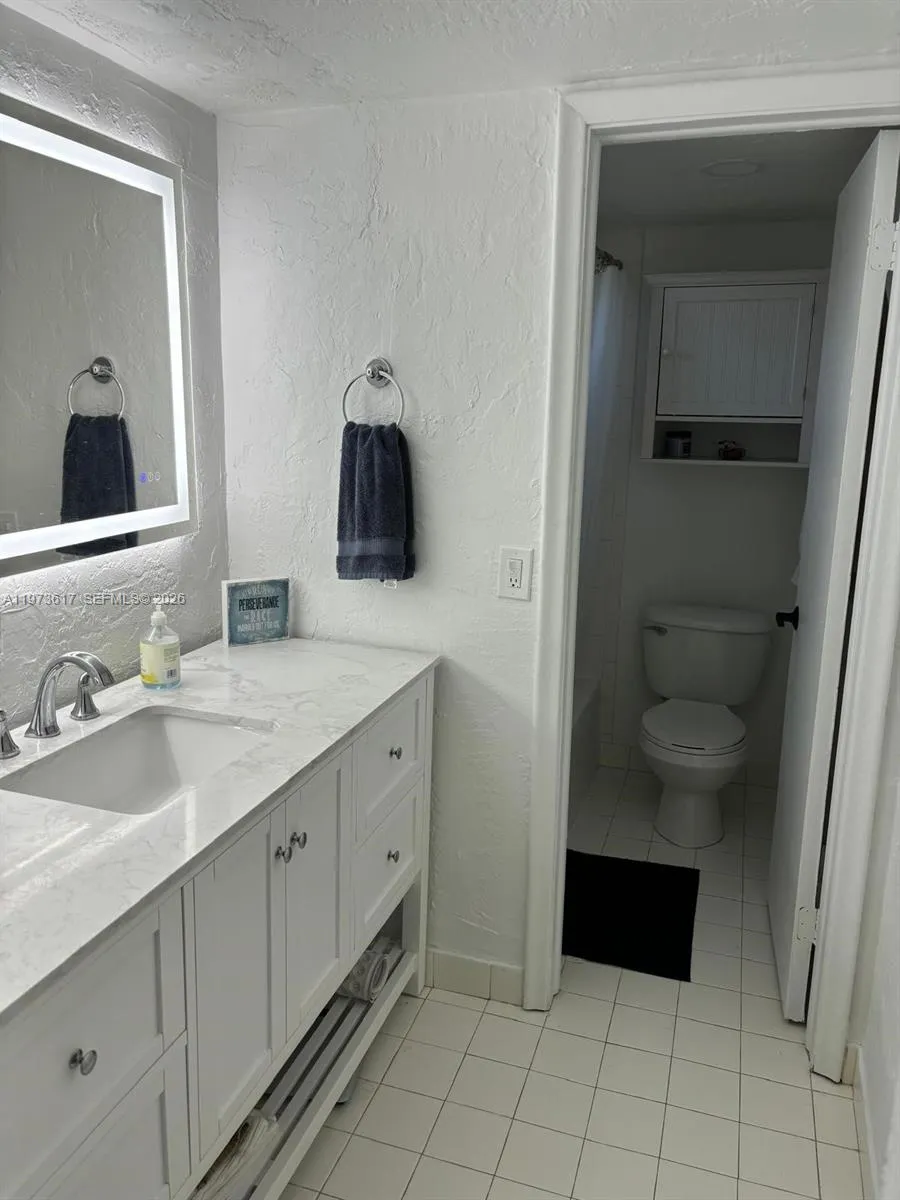 6884 Kendall Dr #C407 Pinecrest, FL 33156