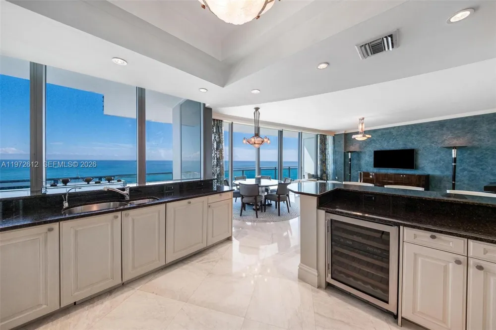 10295 Collins Ave #1502 Bal Harbour, FL 33154