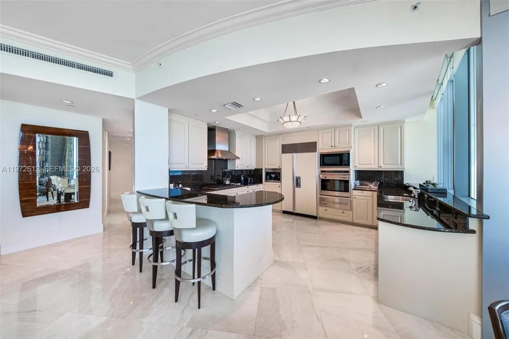 10295 Collins Ave #1502 Bal Harbour, FL 33154