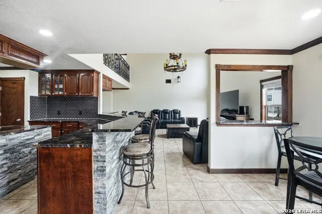 5608 Curran Von Ormy, TX 78073