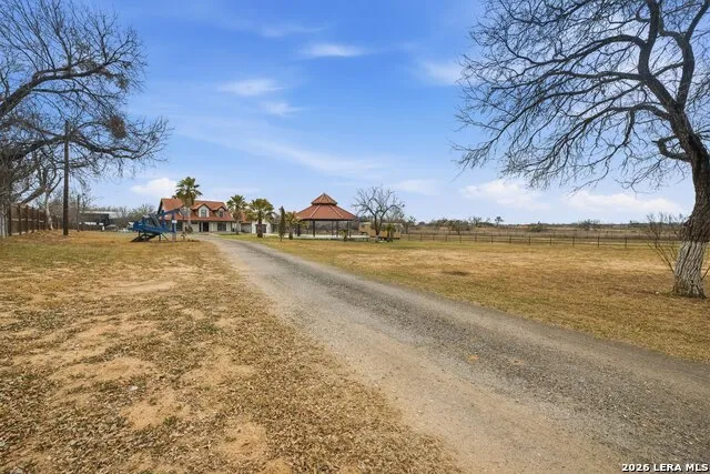 5608 Curran Von Ormy, TX 78073