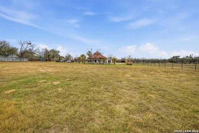 5608 Curran Von Ormy, TX 78073