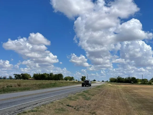 3101 Fm 973 Taylor, TX 76574