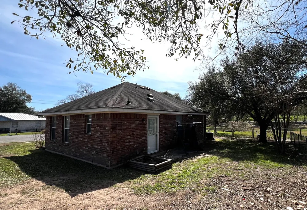 833 E Camp Street La Grange, TX 78945