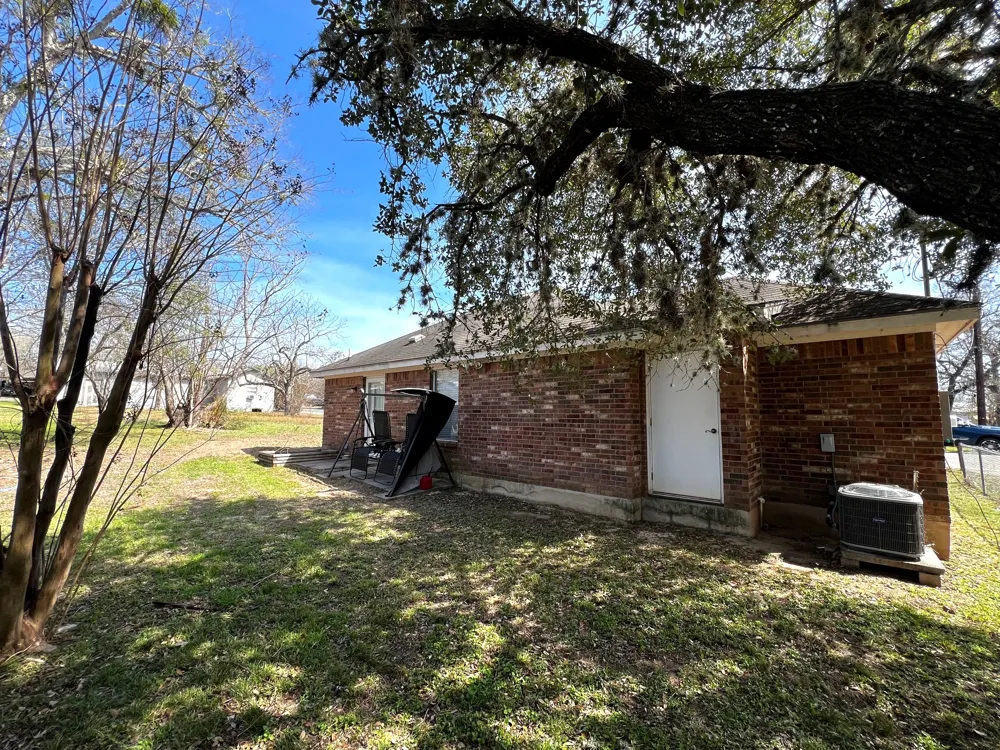 833 E Camp Street La Grange, TX 78945