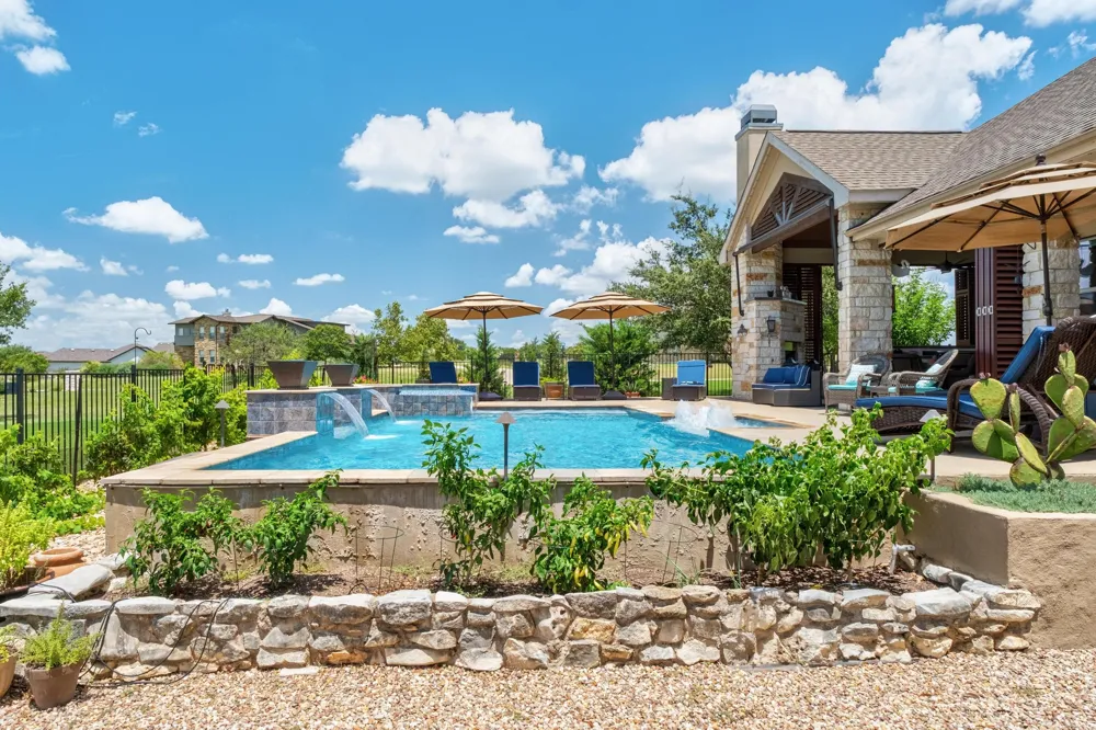 120 Applewood Drive Driftwood, TX 78619