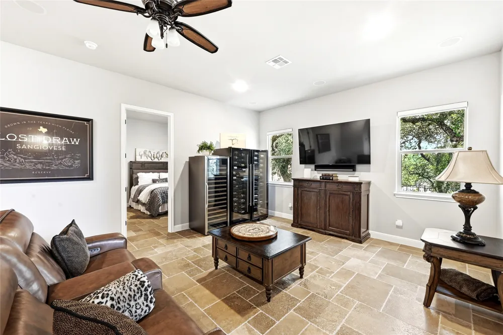 120 Applewood Drive Driftwood, TX 78619