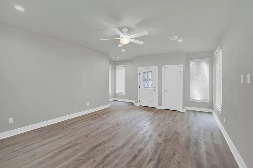 400 Shady Bluff Drive Wimberley, TX 78676