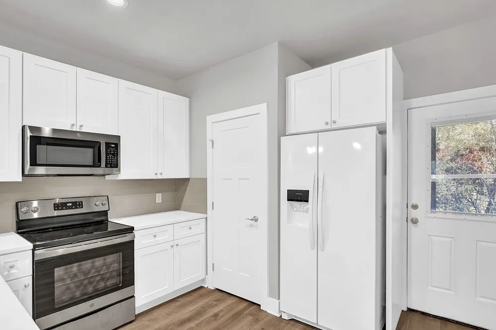 400 Shady Bluff Drive Wimberley, TX 78676