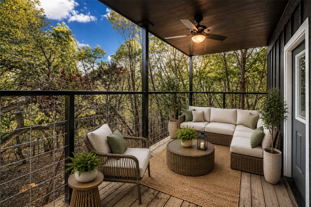 400 Shady Bluff Drive Wimberley, TX 78676