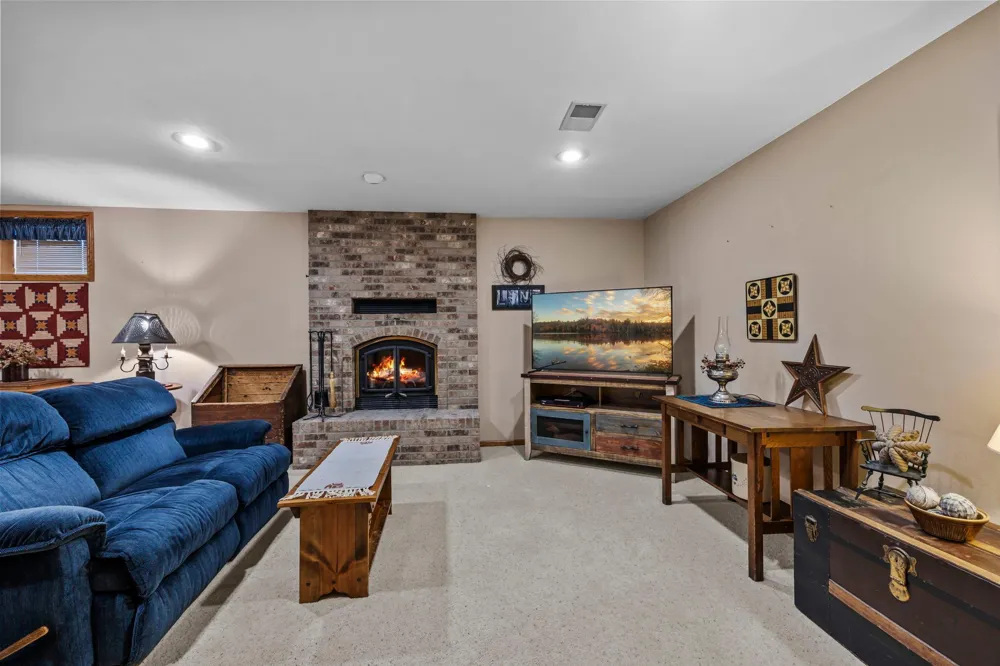 11297 220th Street Silver Lake, MN 55381