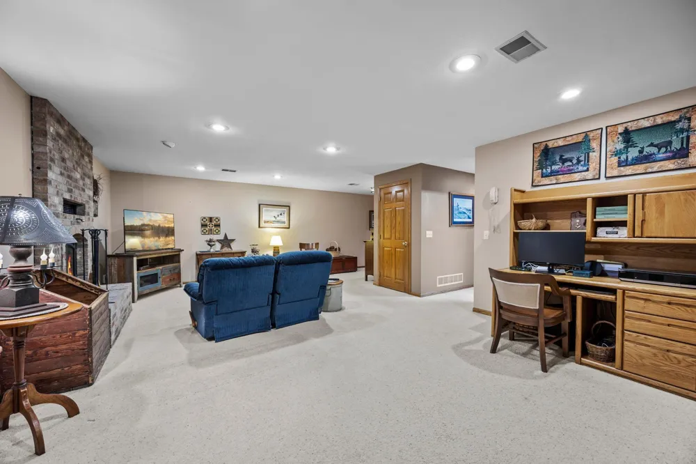 11297 220th Street Silver Lake, MN 55381