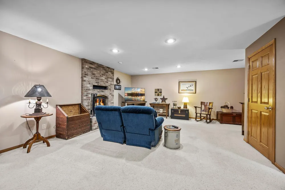 11297 220th Street Silver Lake, MN 55381