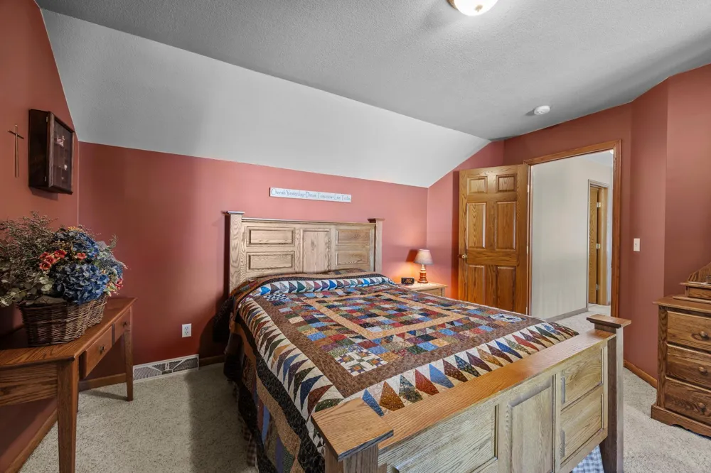 11297 220th Street Silver Lake, MN 55381