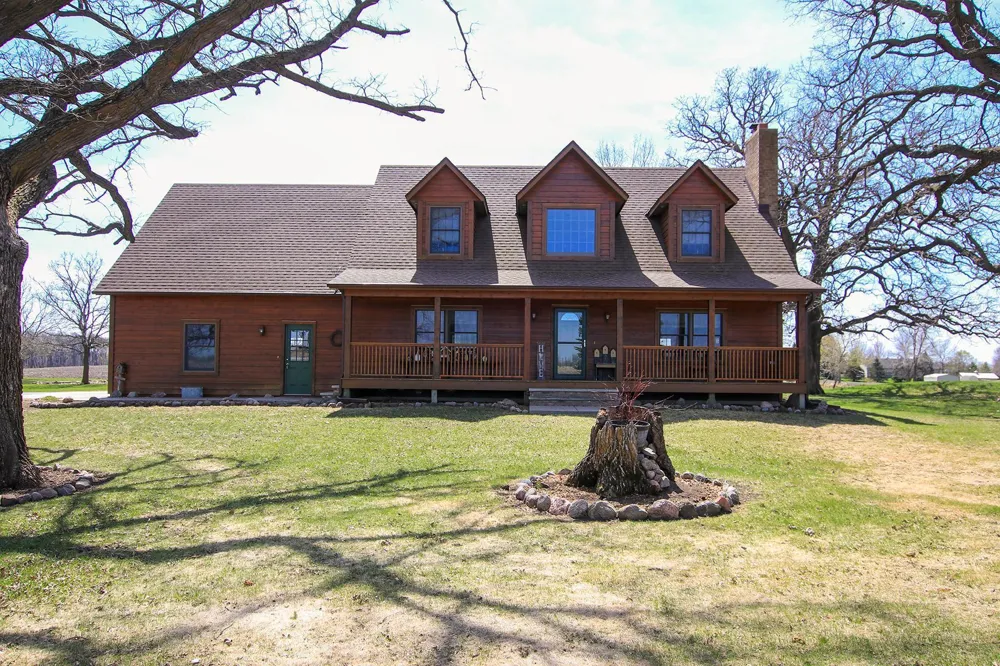 11297 220th Street Silver Lake, MN 55381