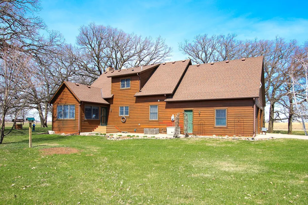 11297 220th Street Silver Lake, MN 55381