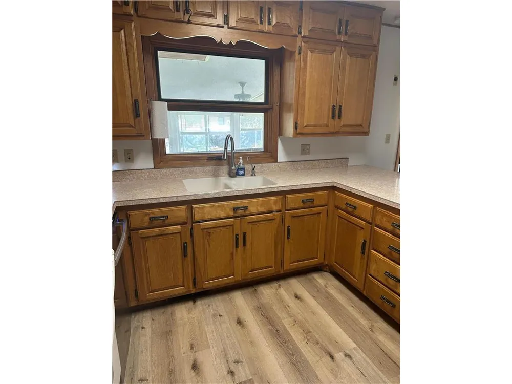 1002 Linden Street Luverne, MN 56156