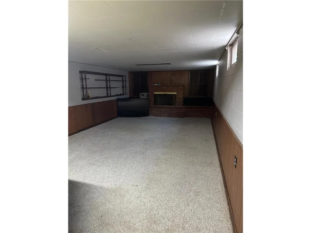 1002 Linden Street Luverne, MN 56156