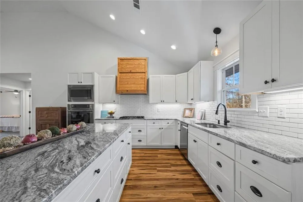 665 Holcomb Drive Martin, GA 30557