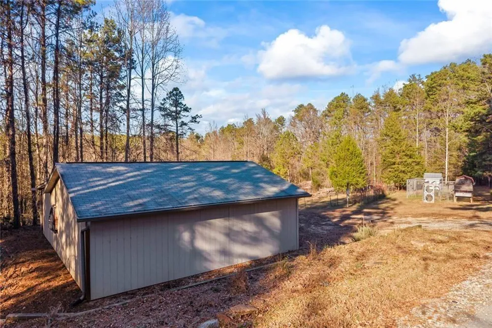 665 Holcomb Drive Martin, GA 30557