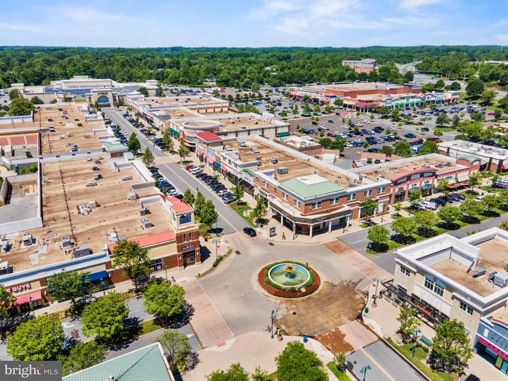 3601 SAINT RUSSELL Bowie, MD 20716