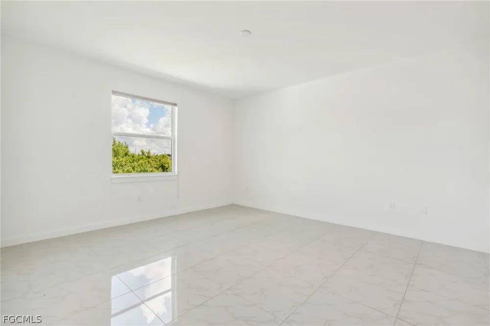 SW Embers Terrace Cape Coral, FL 33991