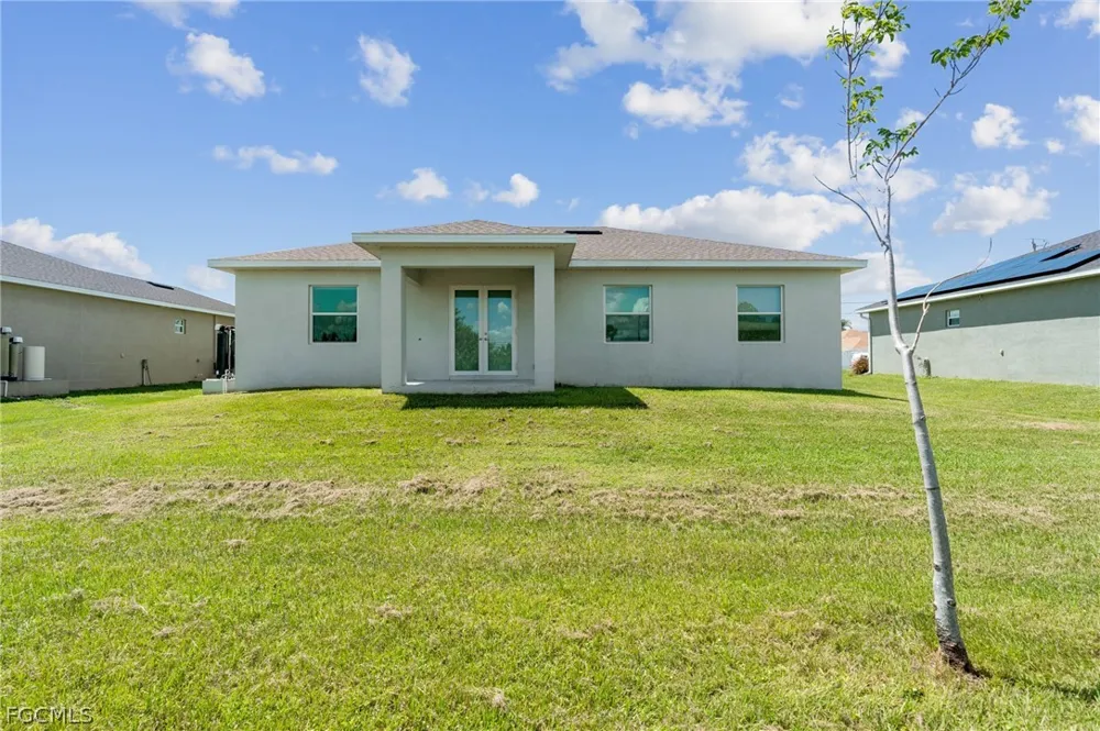 SW Embers Terrace Cape Coral, FL 33991