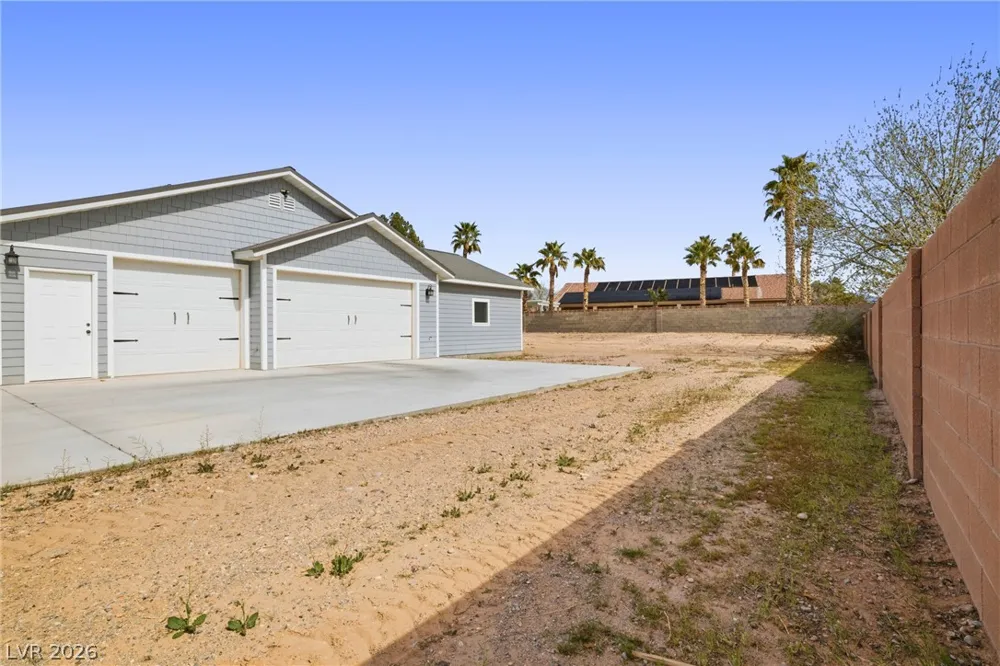 3156 Mateuse Street Logandale, NV 89021