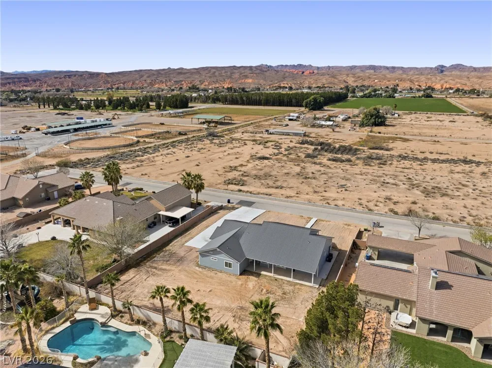 3156 Mateuse Street Logandale, NV 89021