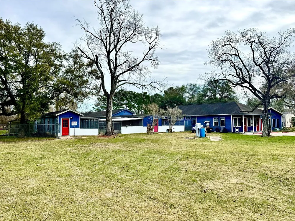 310 Ellen Avenue League City, TX 77573