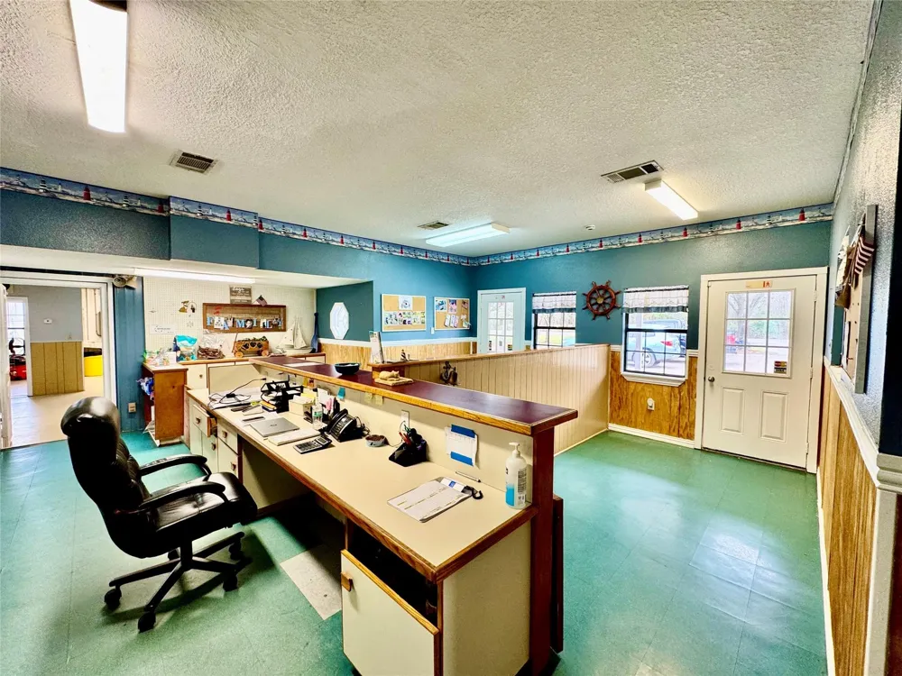 310 Ellen Avenue League City, TX 77573