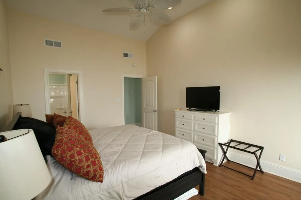 1355 Keith Avenue Gilchrist, TX 77617