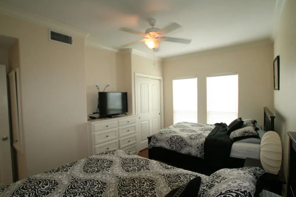 1355 Keith Avenue Gilchrist, TX 77617