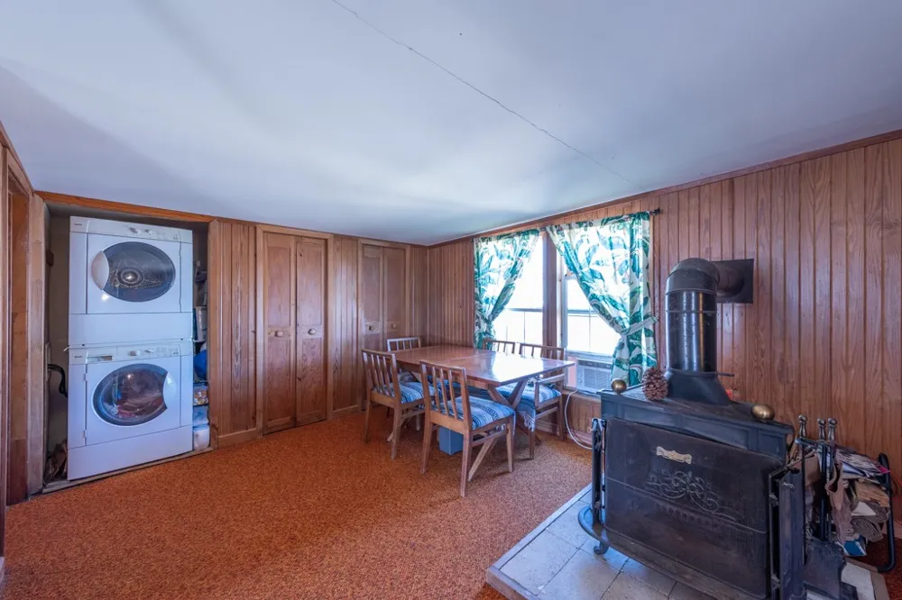 167 Buckeye Knoll Road George West, TX 78022