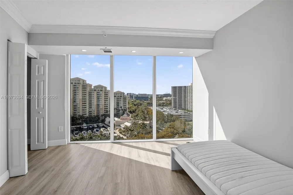 3370 Hidden Bay Dr #1501 Aventura, FL 33180
