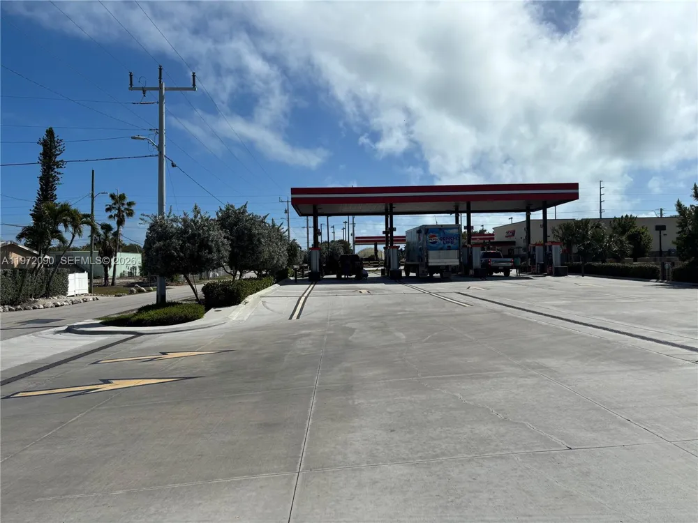 319 Tuskegee Street Marathon, FL 33050