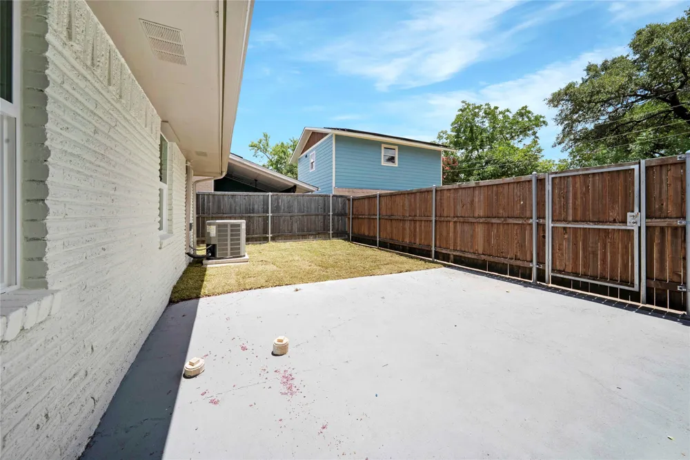 10416 Church Road Dallas, TX 75238