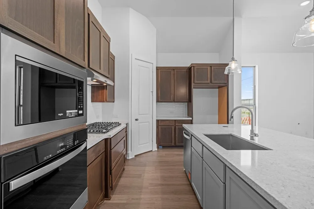 914 Goldenwave Trail Wylie, TX 75098