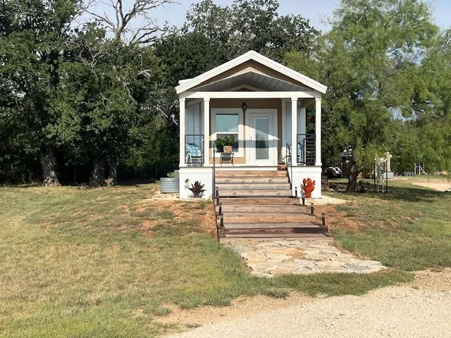 16515 US Highway 281 Hico, TX 76457