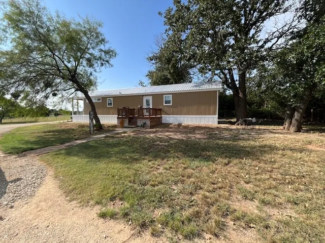 16515 US Highway 281 Hico, TX 76457