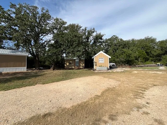 16515 US Highway 281 Hico, TX 76457