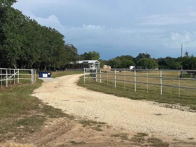 16515 US Highway 281 Hico, TX 76457