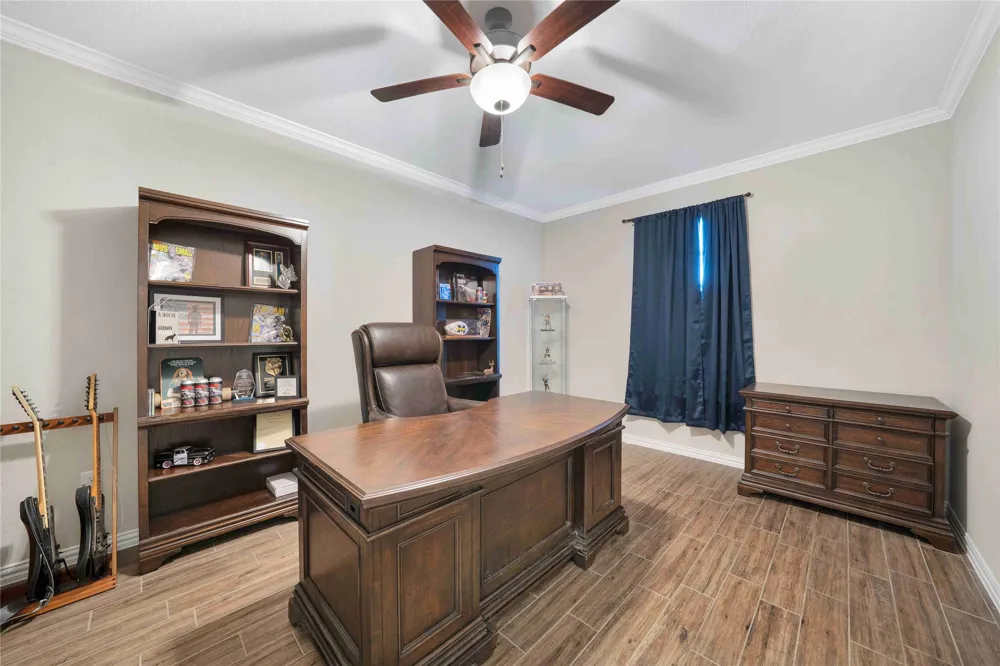 9401 Trailway Dr Little Elm, TX 75068