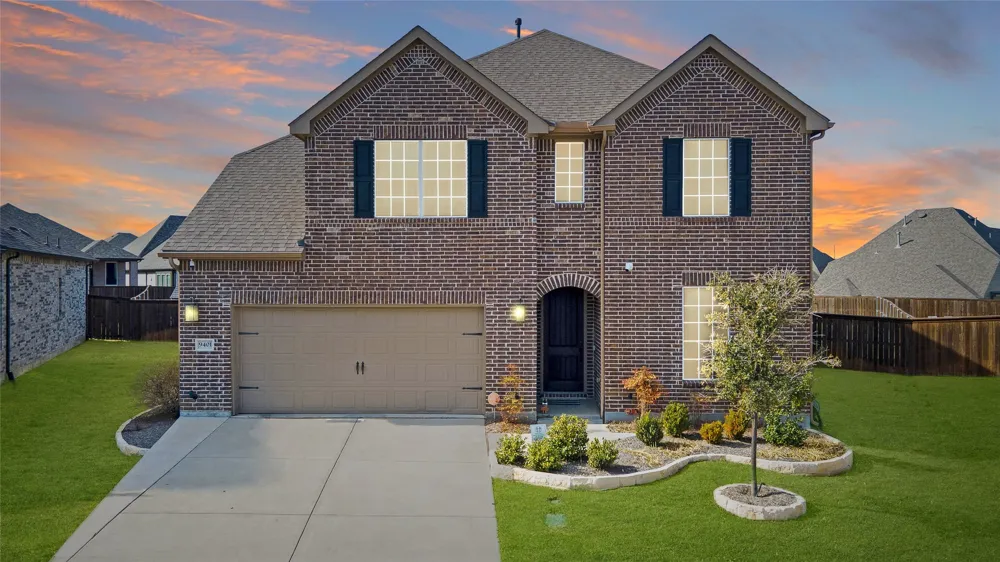 9401 Trailway Dr Little Elm, TX 75068